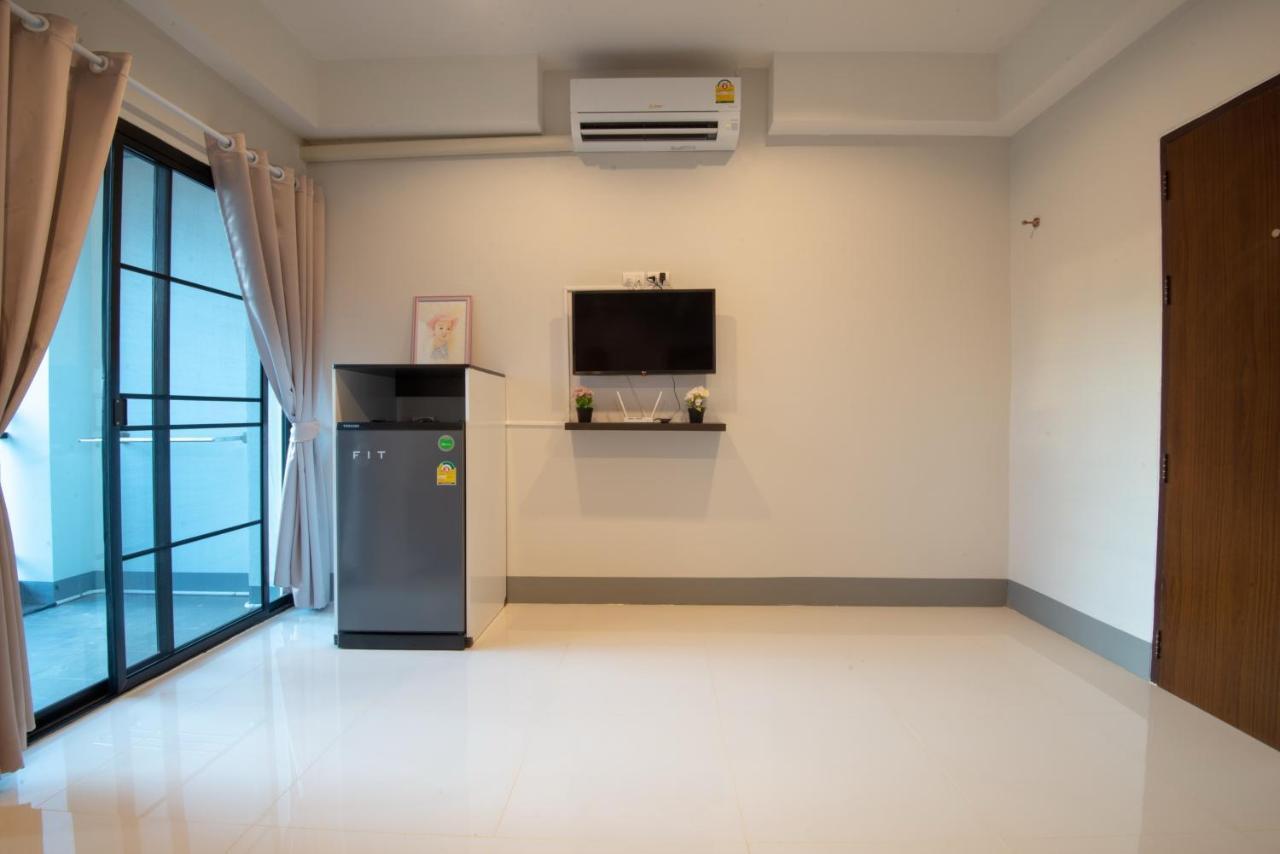 J2 Residence Чианг Рай Екстериор снимка