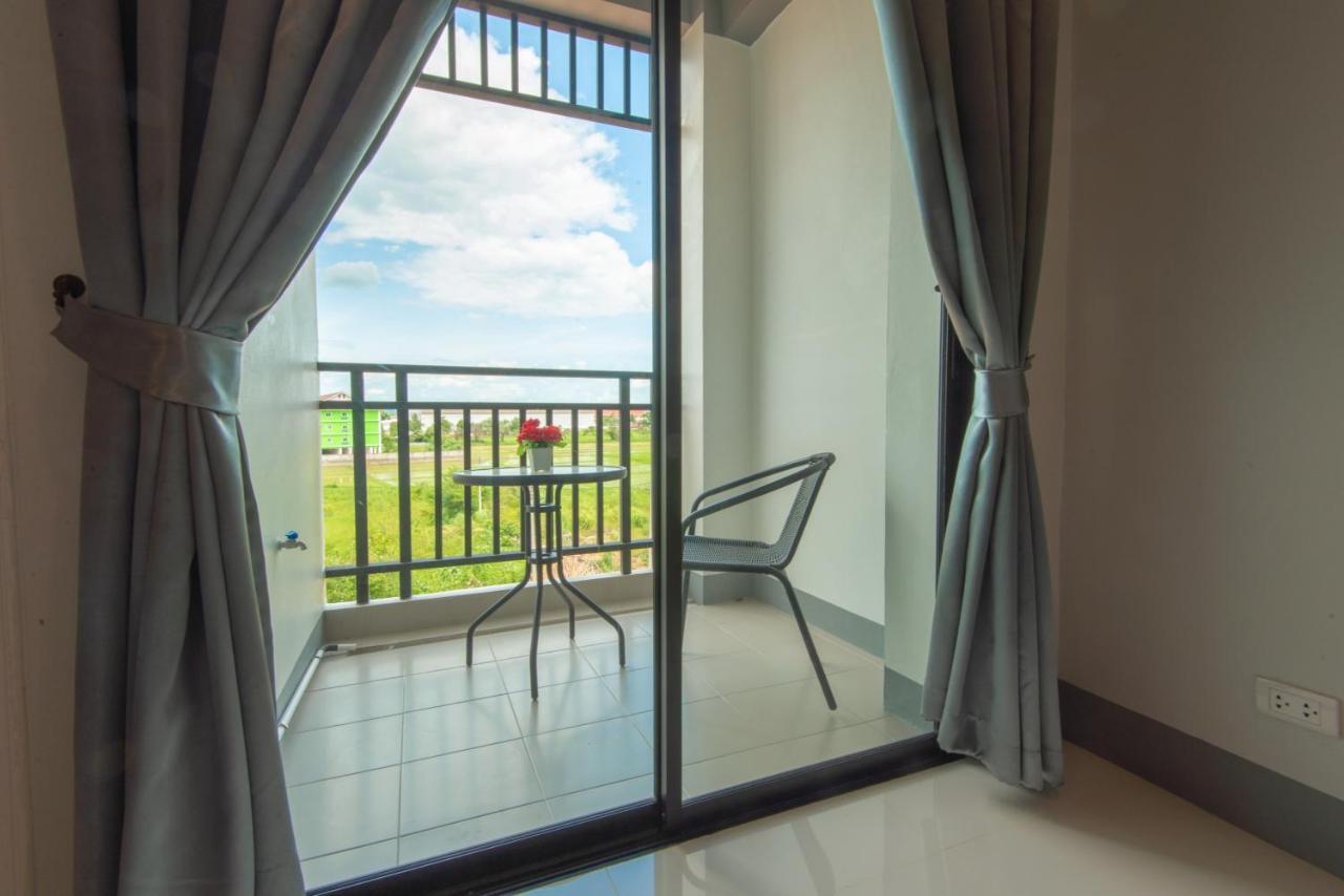 J2 Residence Чианг Рай Екстериор снимка